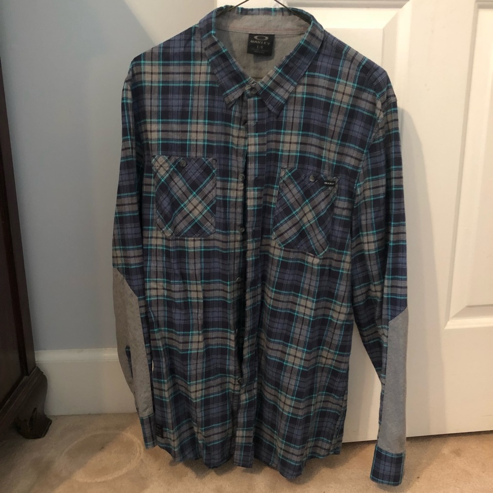 Oakley Men’s Flannel